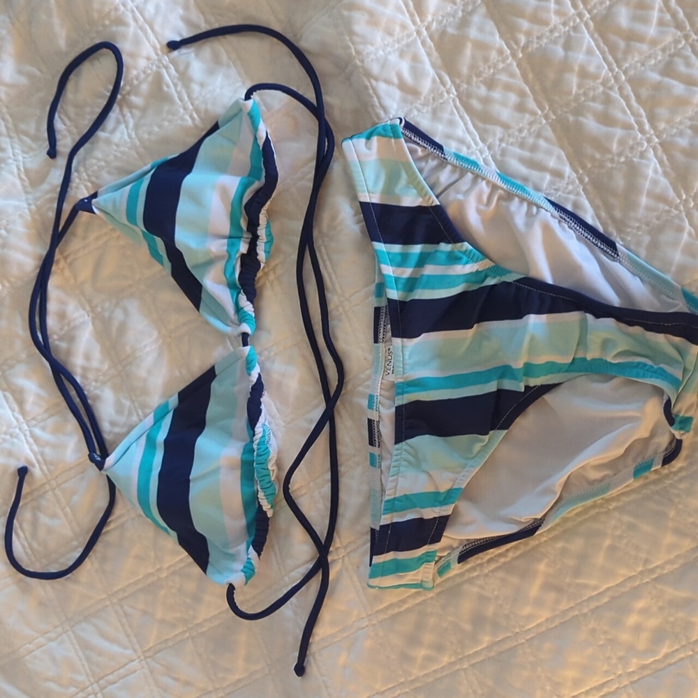 Very cute 3 piece bikini